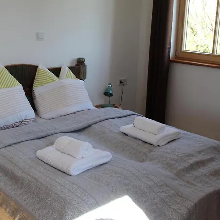 Lana Salta Alpakas - Gemuetliche Auf Dem Bauernhof *